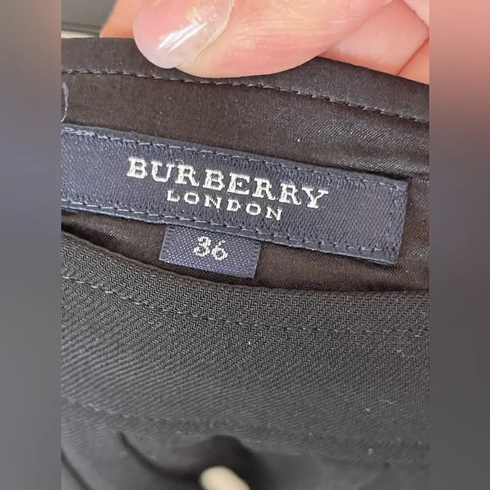 Burberry London Pleated Black Skirt - Size 36
